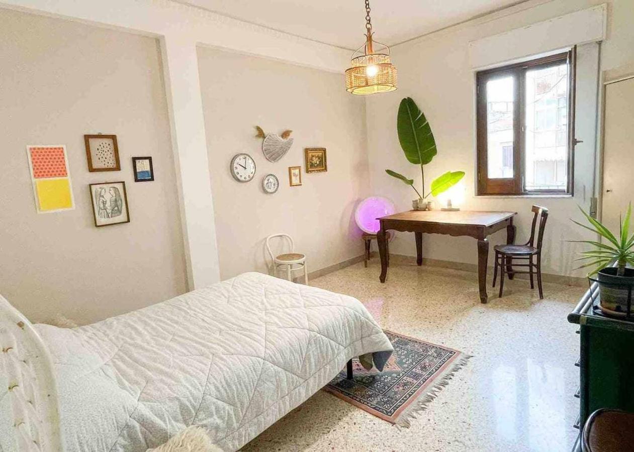 Santagata Guest House Palermo Exteriör bild